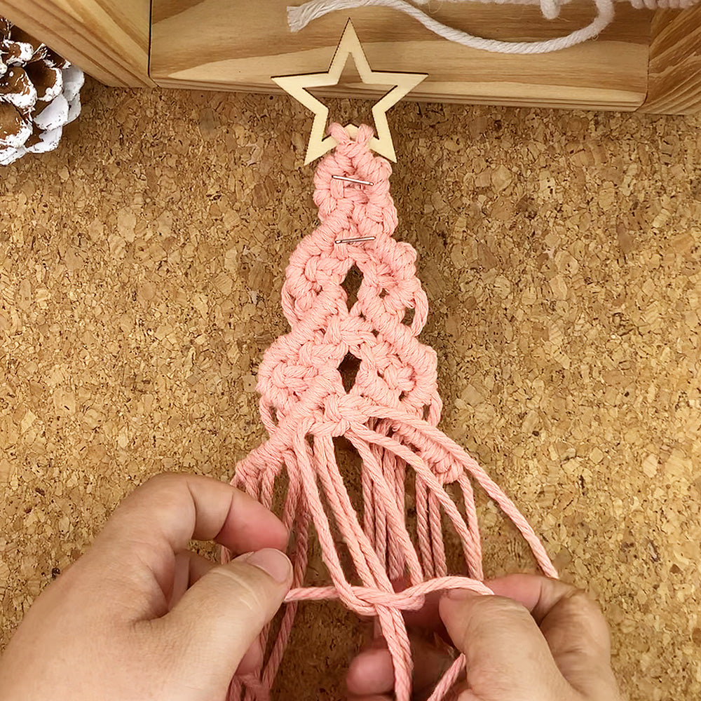 Christmas Tree Weaving Kit Macrame Kit | Tassel Trunk | Car/Home Pendant | Holiday DIY Gift | Beginner-Suitable