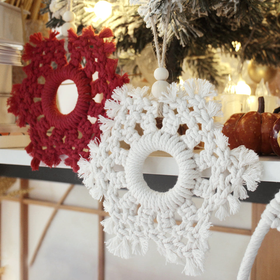 Christmas Snowflake Weaving Kit Macrame Kit | Car/Bag Pendant | Holiday DIY Gift | Beginner-Suitable| Exquisite Snowflake Pattern | Multi-Scene Pendant