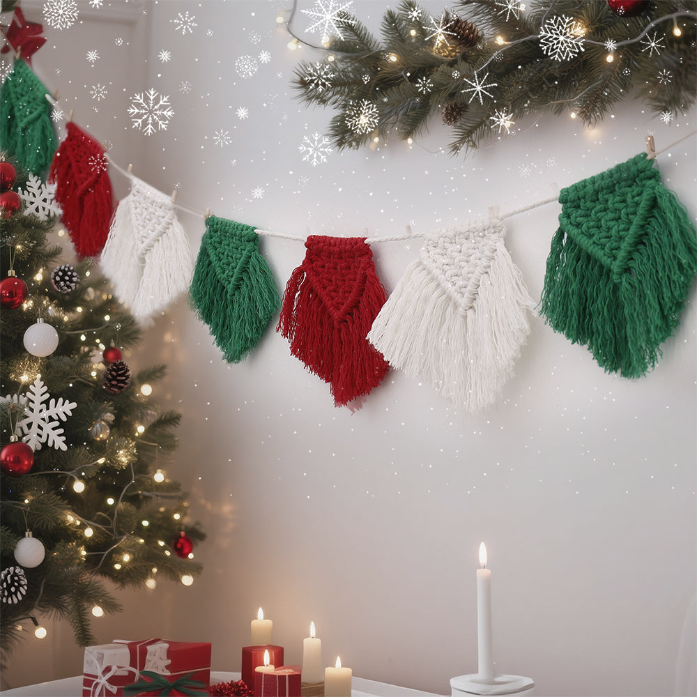 Festive Macrame Bunting Kit - Beginner DIY Christmas Banner, Macrame Garland, Home & Holiday Decoration Gift Beginner-Friendly