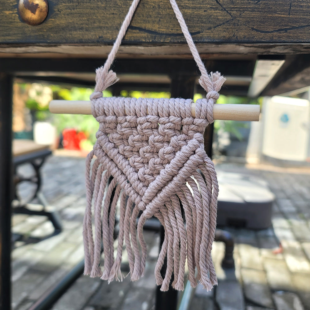 Macrame Kit 3pcs Mini Triangle Tasse| Small Pendant | English Tutorial | Premium Gift Box | Beginner-Friendly