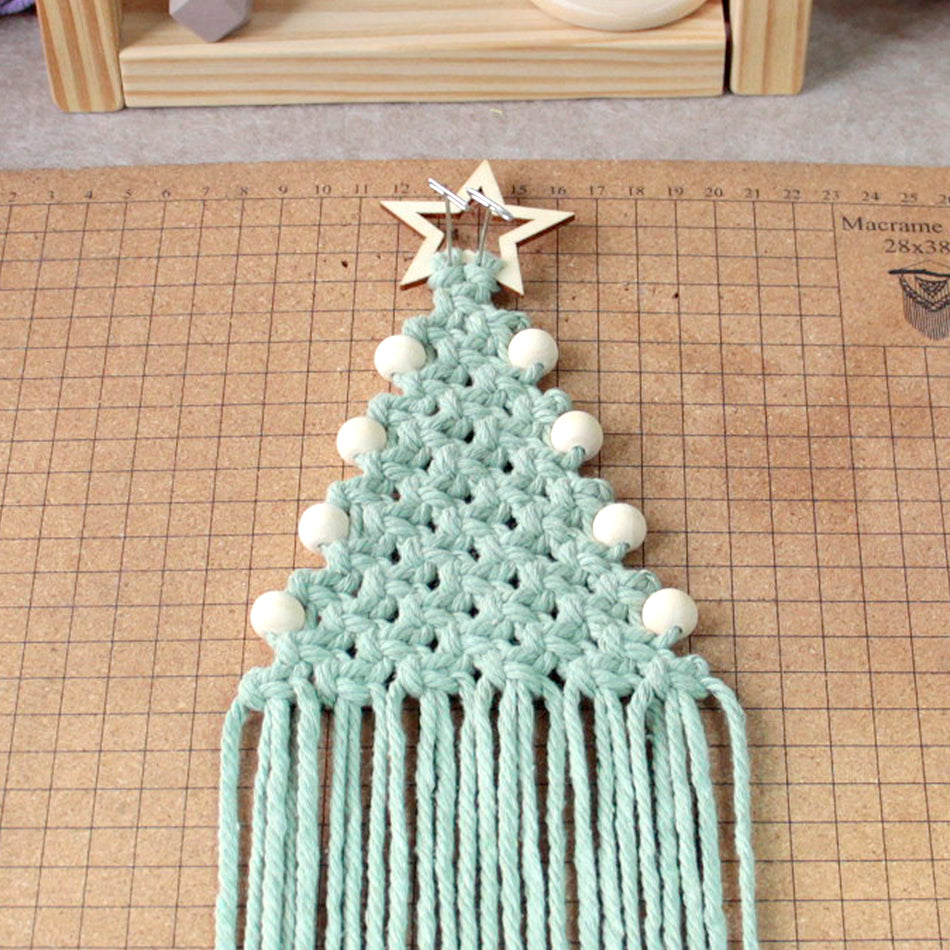 Christmas Tree Ornament Weaving Kit Macrame Kit | Car/Bag Pendant | Holiday DIY Gift | Beginner-Suitable Wooden Bead Christmas Tree