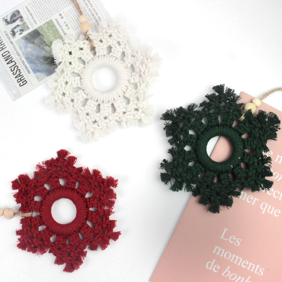 Christmas Snowflake Weaving Kit Macrame Kit | Car/Bag Pendant | Holiday DIY Gift | Beginner-Suitable| Exquisite Snowflake Pattern | Multi-Scene Pendant