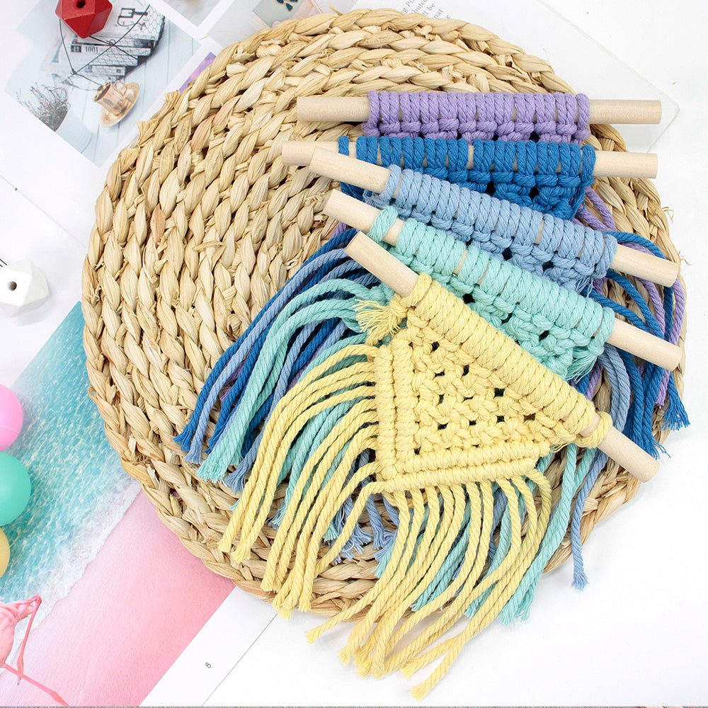 Macrame Kit 3pcs Mini Triangle Tasse| Small Pendant | English Tutorial | Premium Gift Box | Beginner-Friendly