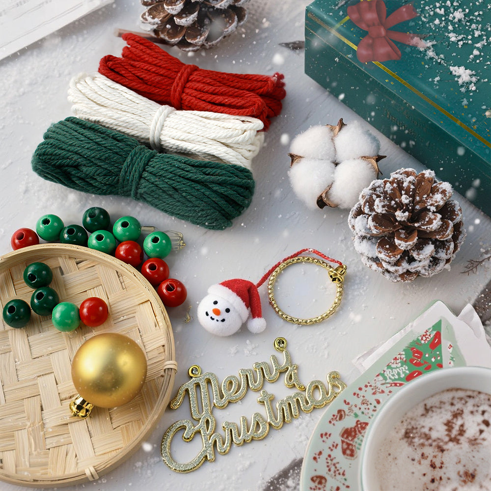 Wooden Bead Woven Snowflake Ornament Kit - Macrame Kit for Christmas Decoration, Car & Bag DIY Accessory&Holiday Decoration