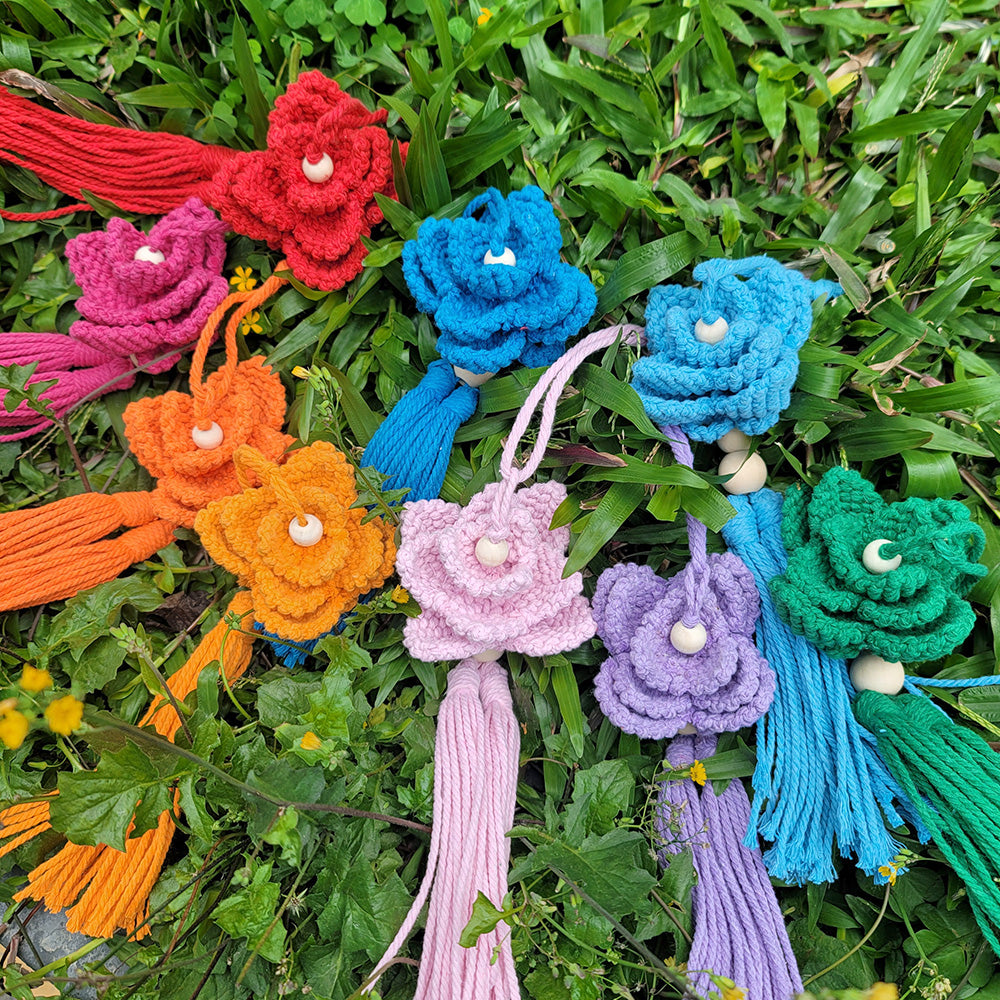 Macrame Kit Lotus Pendant Weaving Kit | 3D Petals | Car Ornament/Home Decor | Beginner Weaving| Handmade Gift