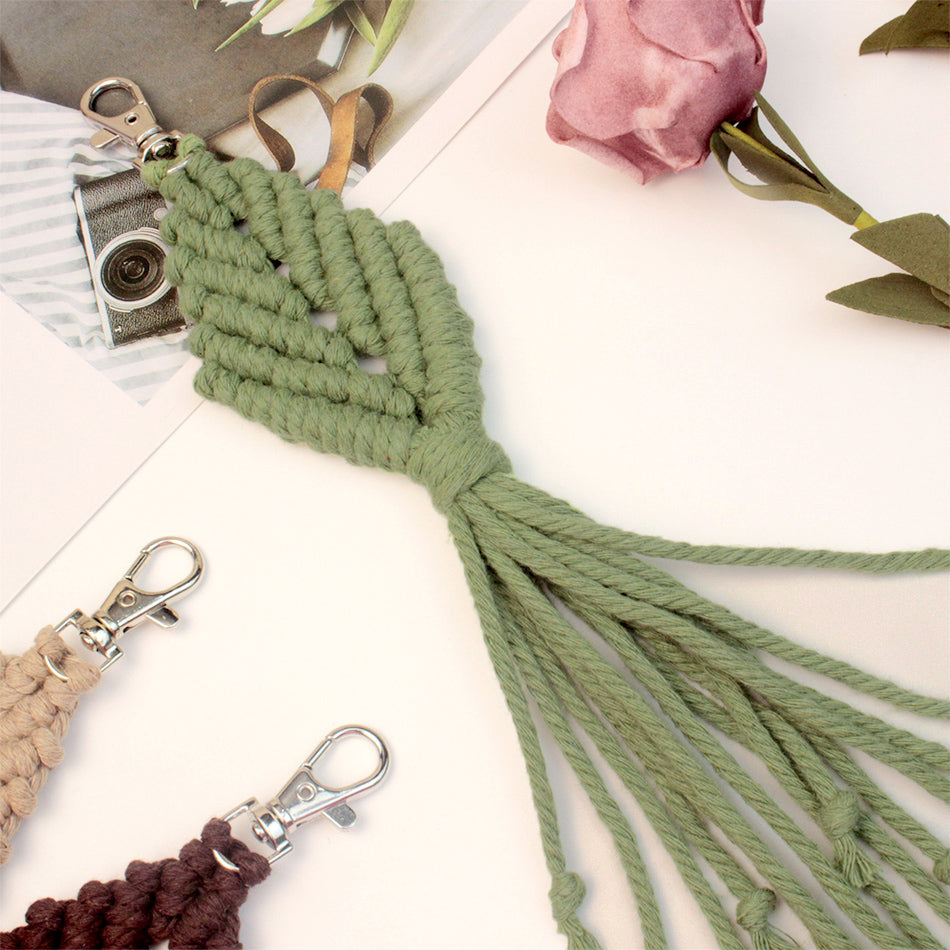 Fringe Leaf Weaving Keychain Craft Kit Macrame Kit |Tutorial | Bottom Fringe,  Keychain/Pendant/Bag Charm, Beginner DIY Set