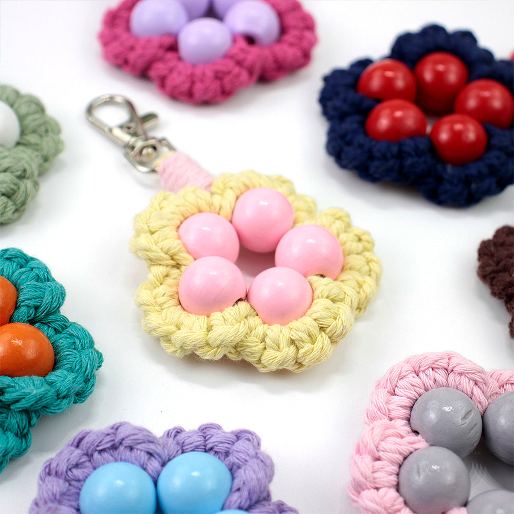 Wood Bead Flower Keychain Weaving Kit Macrame Kit | Multi-Colors | Cute Vitality | Bag Charm/Keychain | Beginner DIY Set