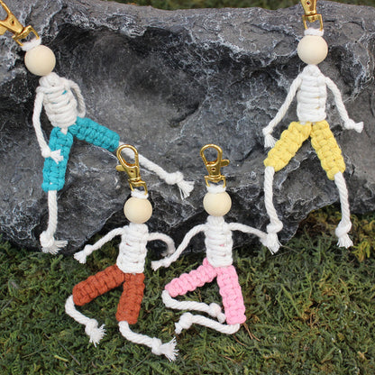 Macrame Kit: Boy-shaped Keychain Weaving Craft Material Package, including tutorials, complete materials, vivid and lifelike, multiple colors available. Keychain, small accessory, creative gift, suitable for beginners and DIY enthusiasts.