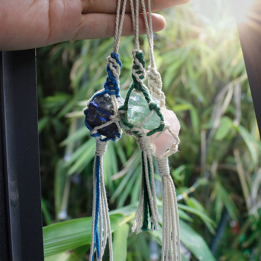 1 Set Handmade Crystal Chip Keychain DIY Macraem Kit, Polyester Fiber Creative Craft Materials for Beginners