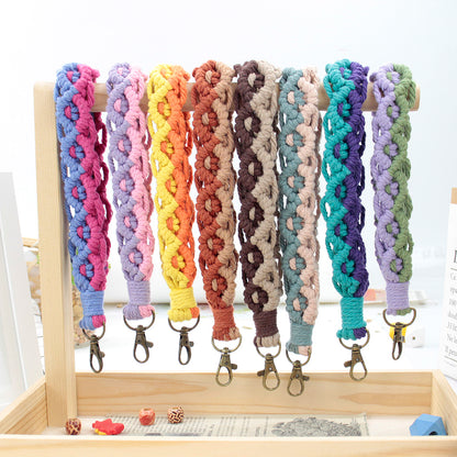 Two-tone spliced diagonal half-knot keychain weaving craft material pack Macrame Kit. High-quality polyester fiber rope + detailed weaving tutorial. Multi-purpose (key organization / mobile phone pendant / bag accessory, etc.).