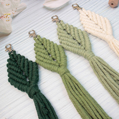 Fringe Leaf Weaving Keychain Craft Kit Macrame Kit |Tutorial | Bottom Fringe,  Keychain/Pendant/Bag Charm, Beginner DIY Set