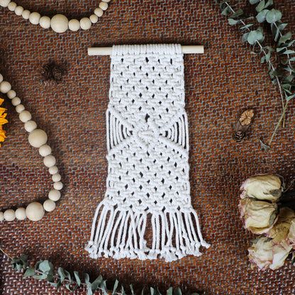 Bohemian Style Tapestry Weaving Kit Macrame Kit ，Bedroom/Living Room/Hallway Decor| Easy to Make | DIY Gift | Beginner DIY Set