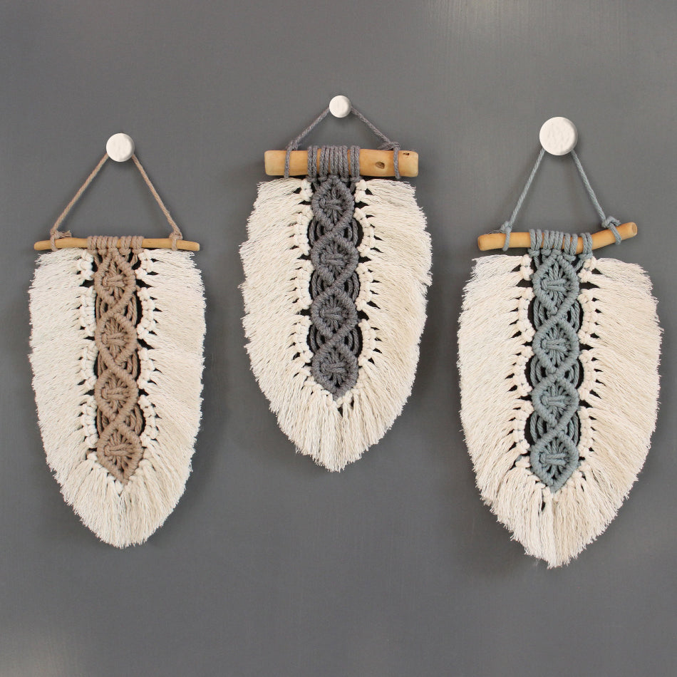 Macrame Kit Leaf Fringe Tapestry Weaving Kit | colour Leaf Vein Pattern | Customizable Leaf Shape | Bedroom/Living Room Decor | Beginner-Friendly