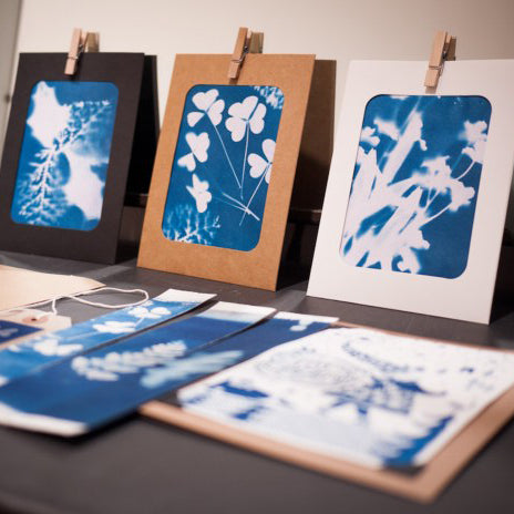 A6 Cyanotype Craft Kit Cyanotype Set | 4 Templates | Sun Printing Paper | For Parent-Child Activities/DIY Enthusiasts| For Bookmarks/Plant