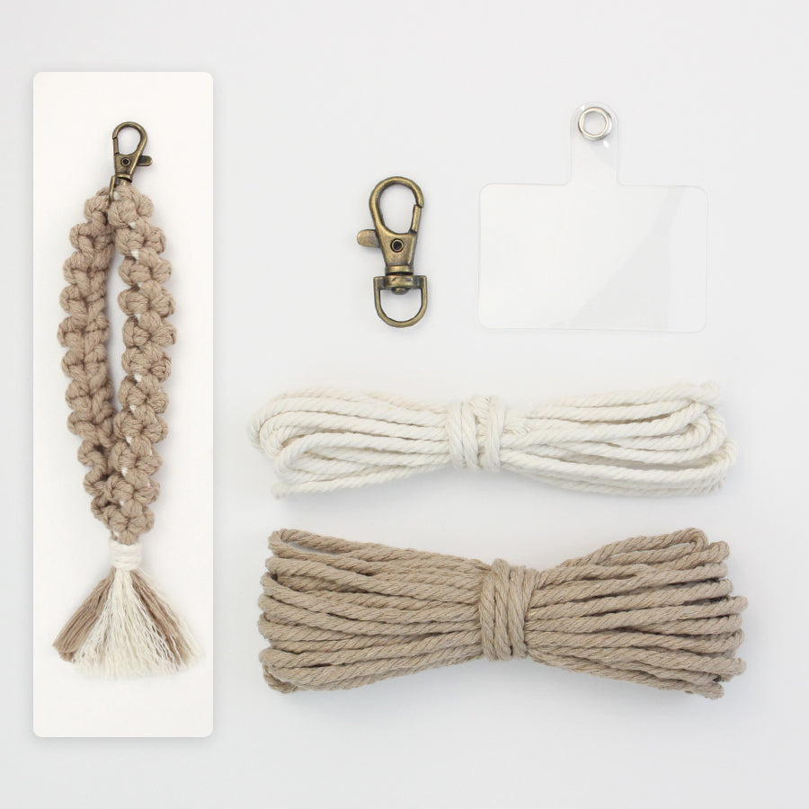 Solid color flower keychain weaving craft material package Macrame Kit, high-quality polyester rope (5 meters each for 2 colors), with tutorial, antique bronze lobster clasp + mobile phone clip, flower overlapping weaving + tassel, beginner-friendly
